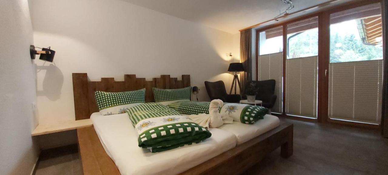 Zugspitzchalets Biberwier Kültér fotó