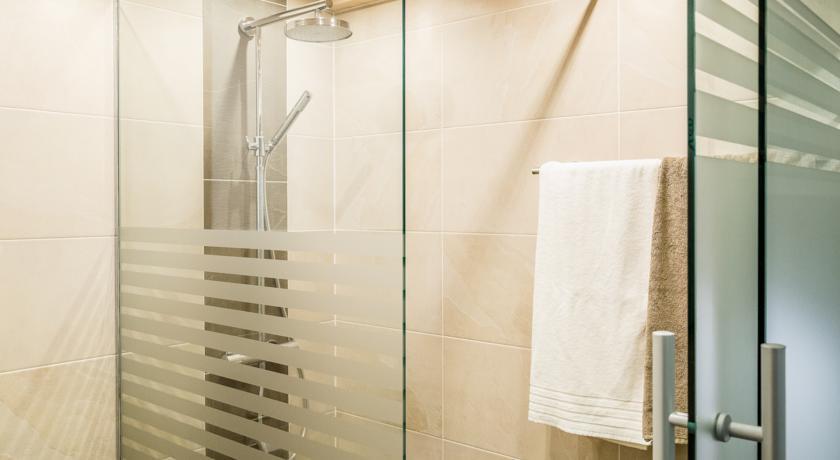 Zugspitzchalets Biberwier Szoba fotó